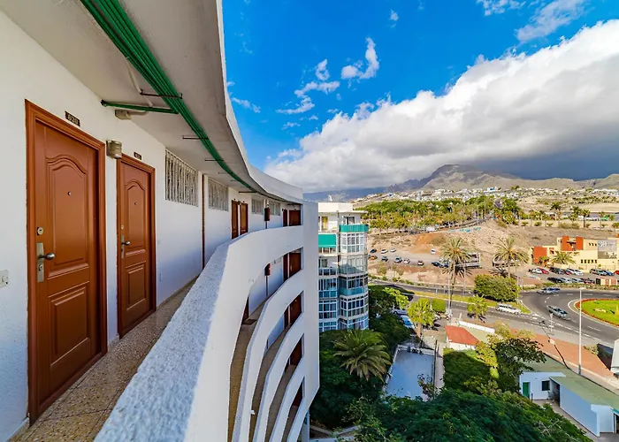 Daire Pambnb Playa De Americas 1br With Pool